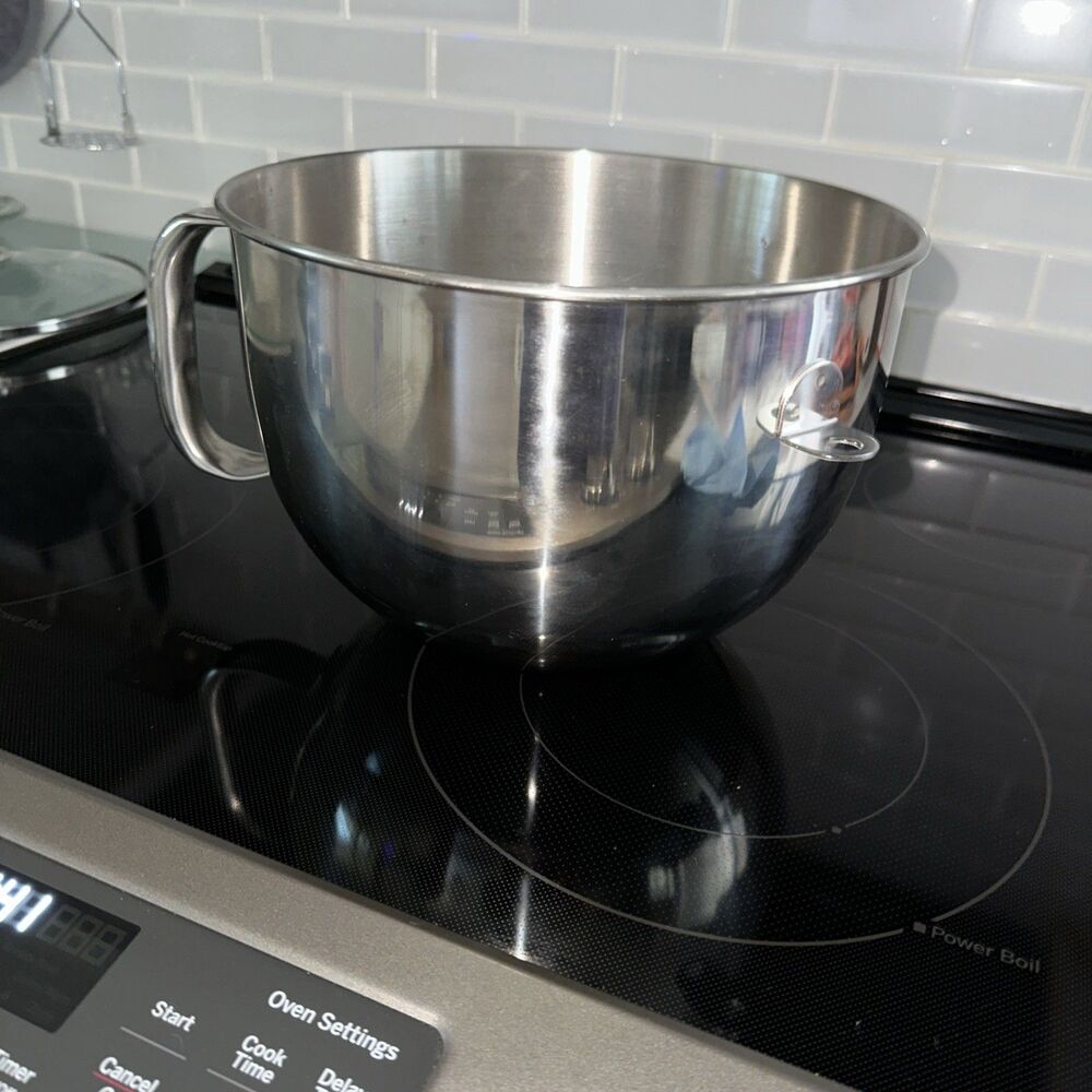 stainless steel mixing bowl with handle New